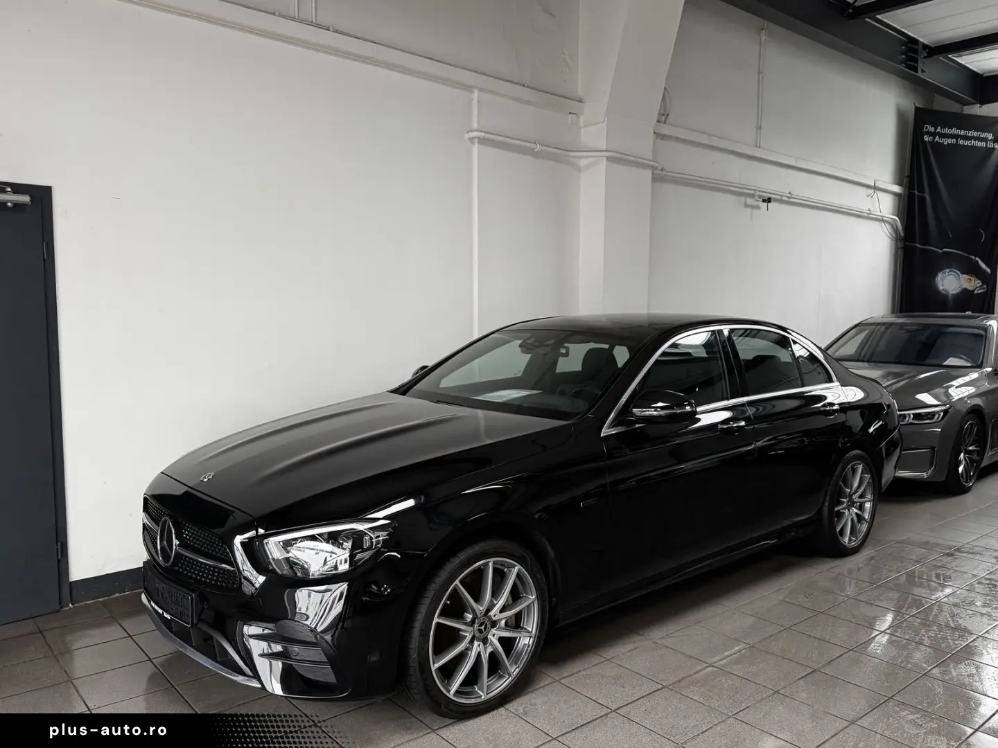 MERCEDES-BENZ E 300 de 4M AMG  MBUX HUD MULTIBEAM DISTR.