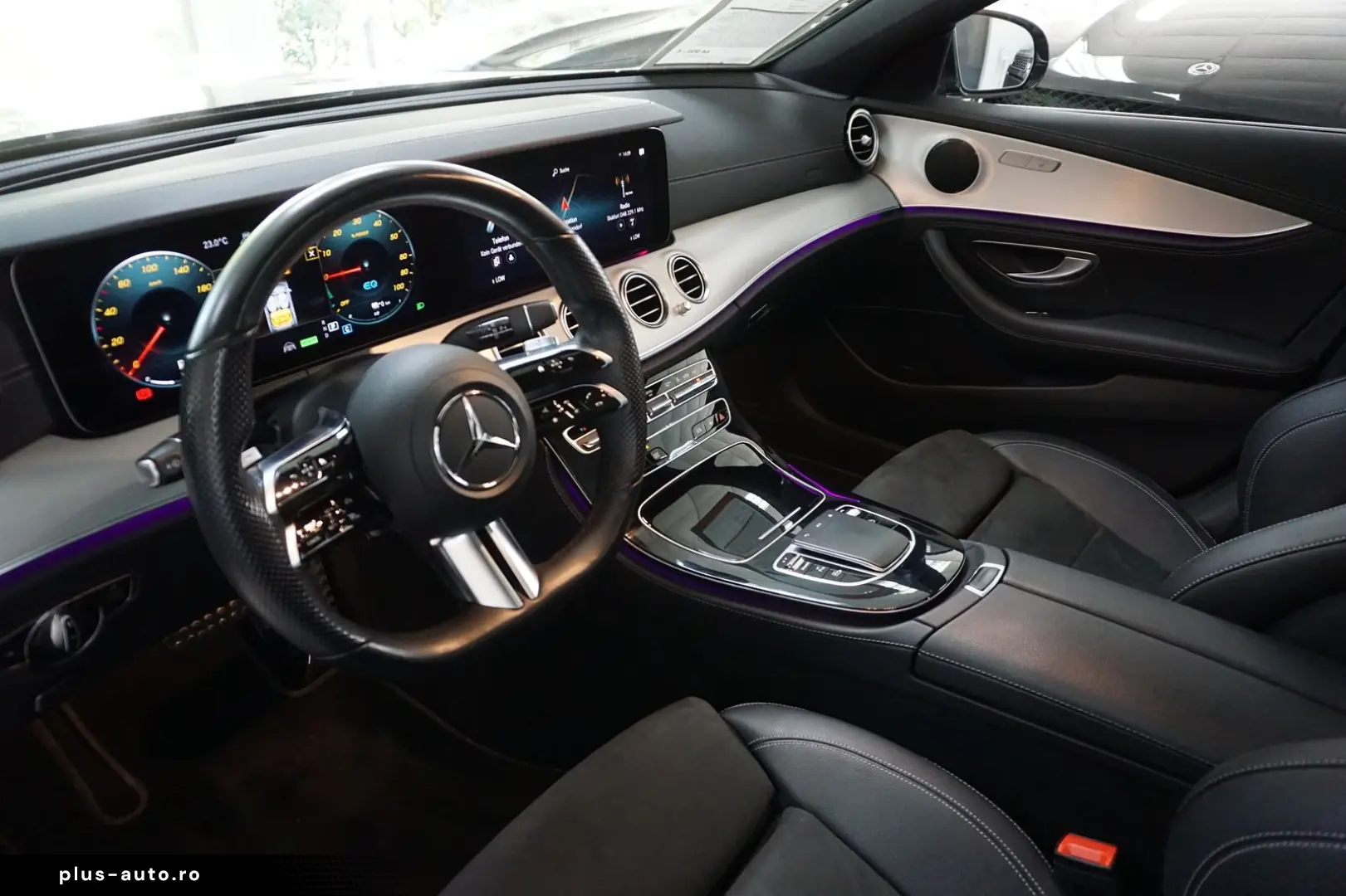 MERCEDES-BENZ E 300 de 4M AMG  MBUX HUD MULTIBEAM DISTR.