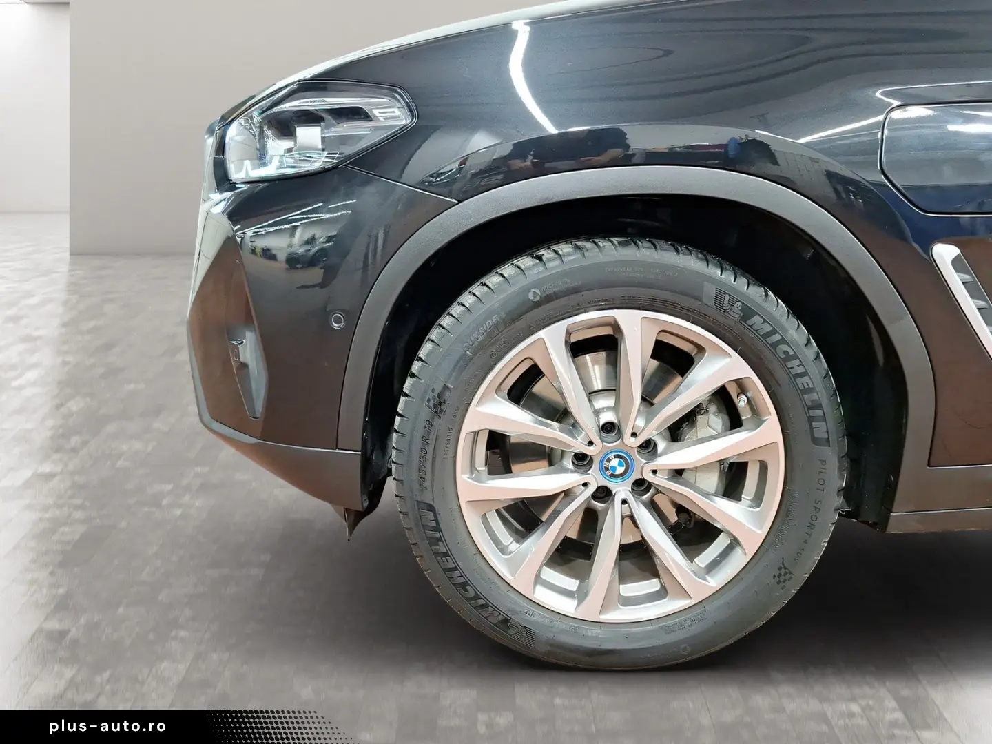 BMW X3 xDrive30e Navi Head-Up Kamera Sportsitze LED