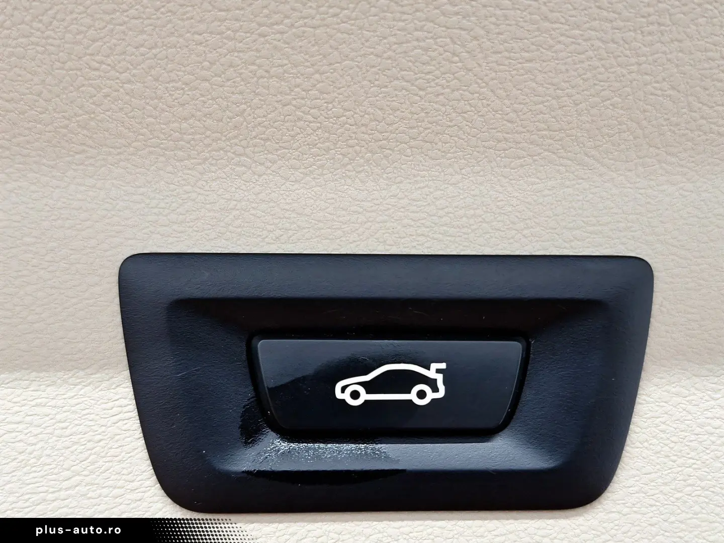 BMW X3 xDrive30e Navi Head-Up Kamera Sportsitze LED