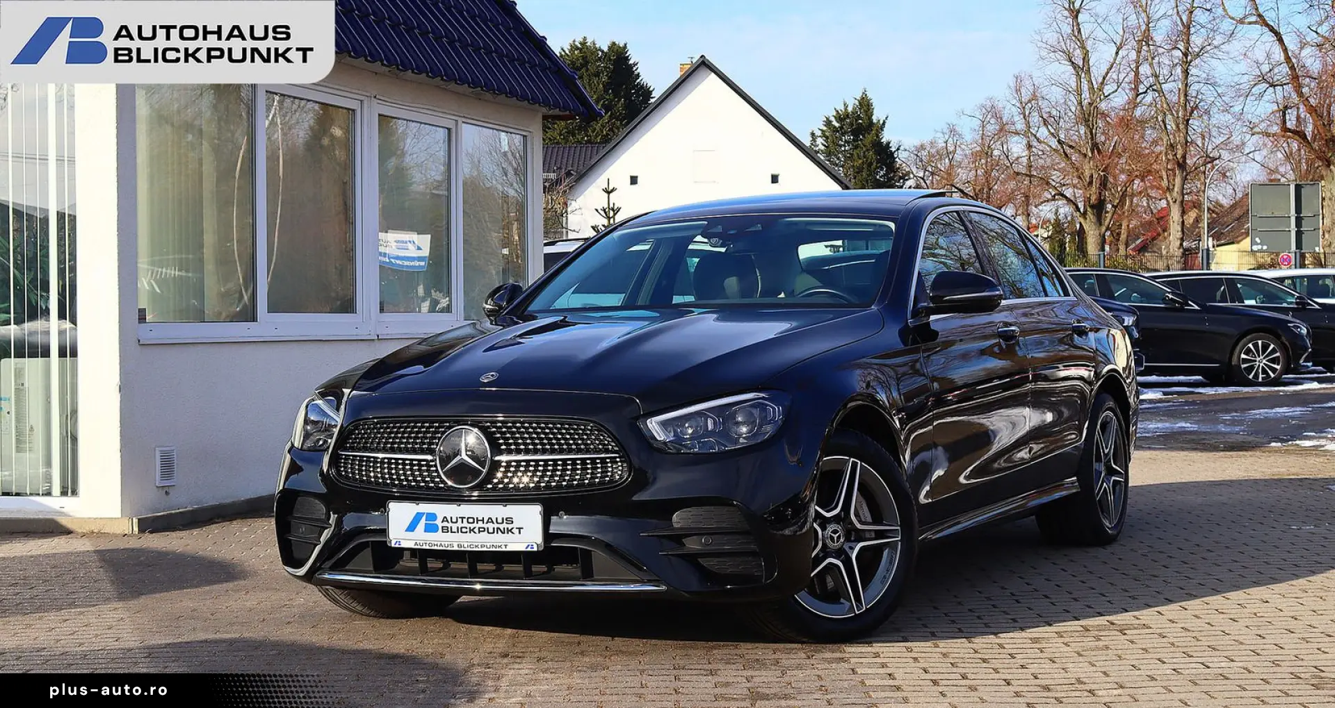 MERCEDES-BENZ E 300 de 4M AMG DISTRO PANO KAMERA BURMESTER