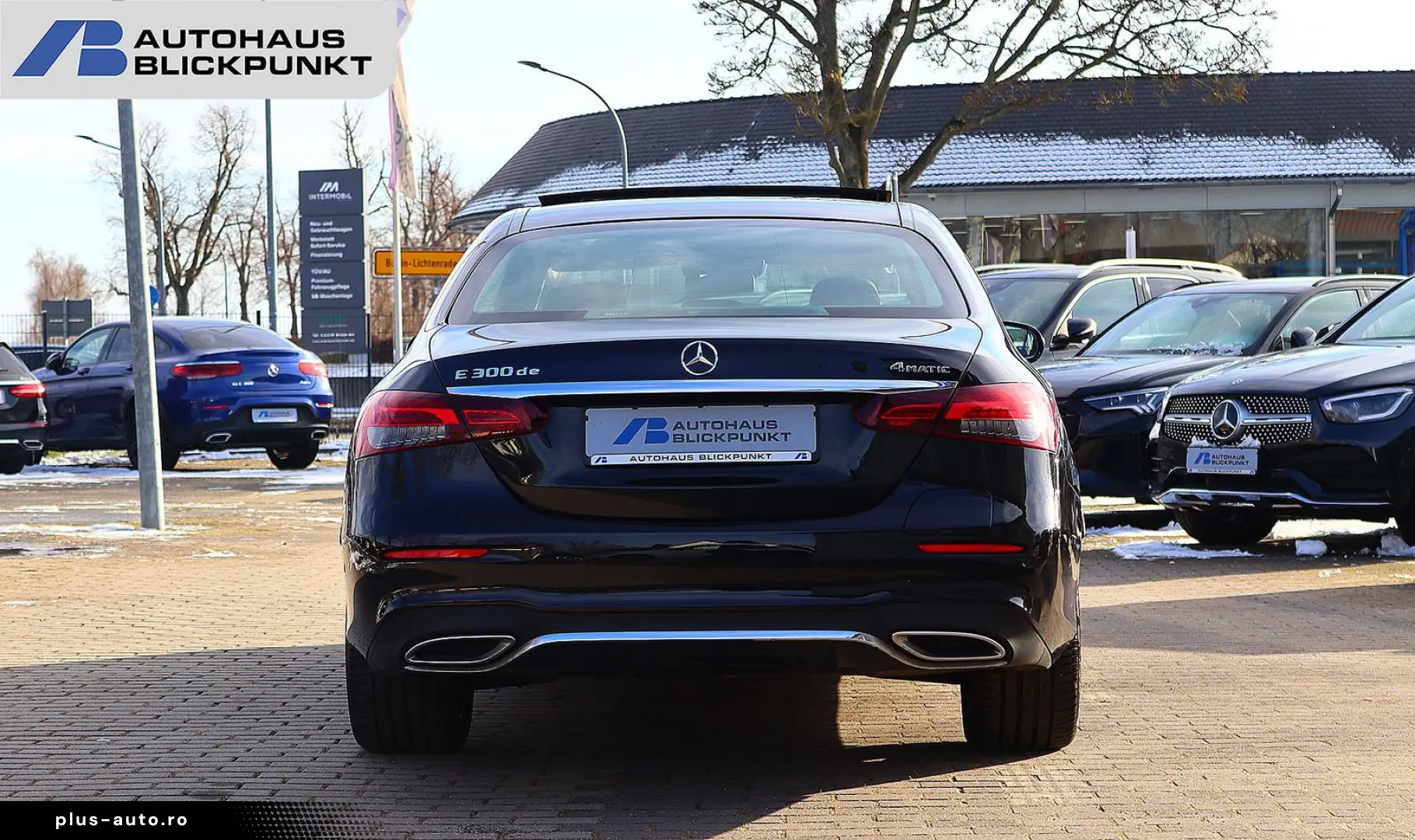 MERCEDES-BENZ E 300 de 4M AMG DISTRO PANO KAMERA BURMESTER