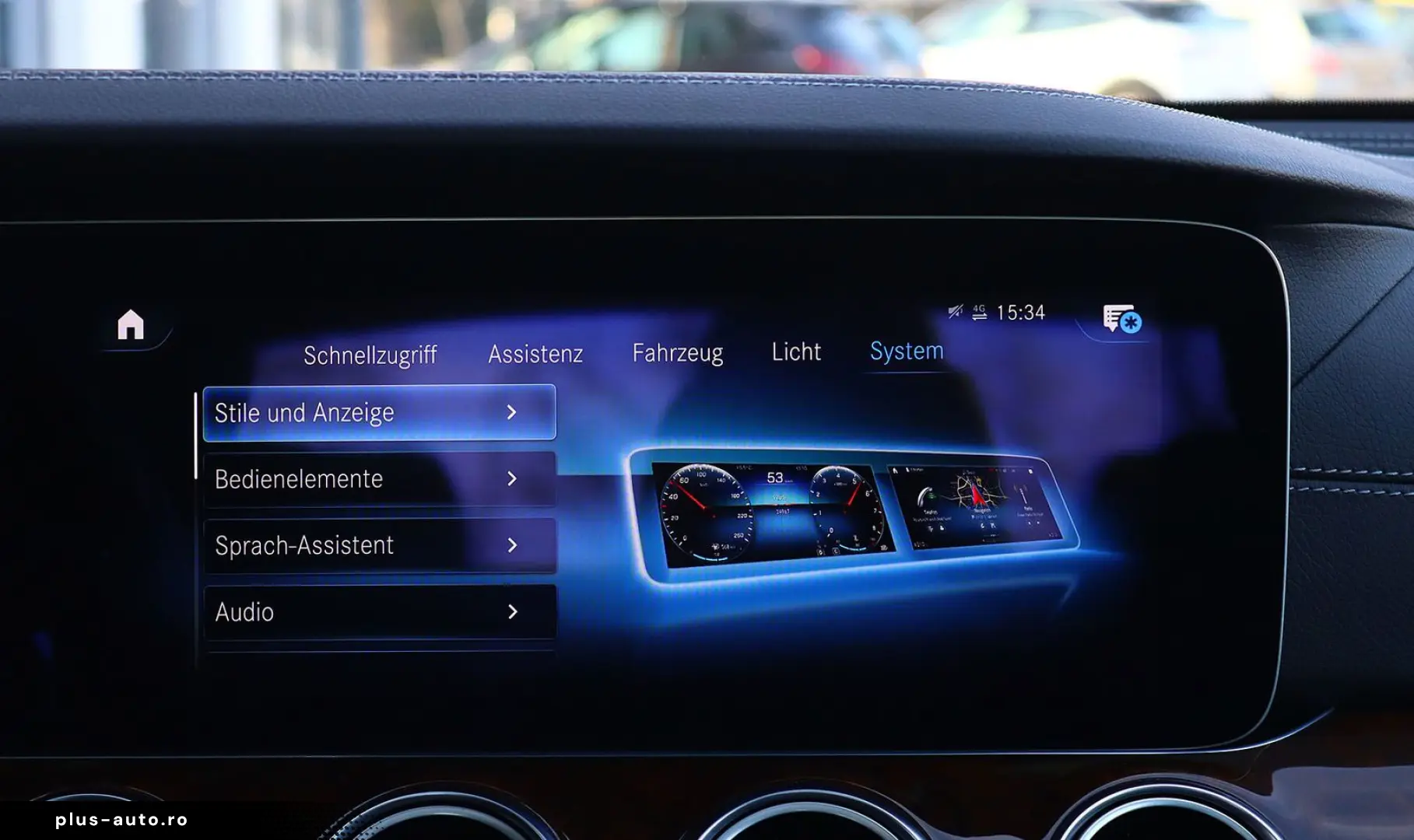 MERCEDES-BENZ E 300 de 4M AMG DISTRO PANO KAMERA BURMESTER