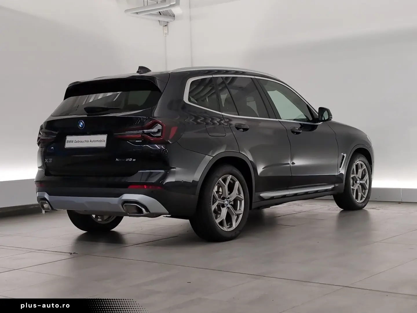 BMW X3 xDrive30e Navi LED RFK Pano Apple StandHz PDC