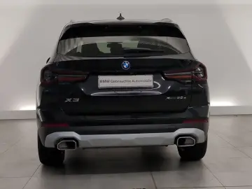 BMW X3 xDrive30e Navi LED RFK Pano Apple StandHz PDC