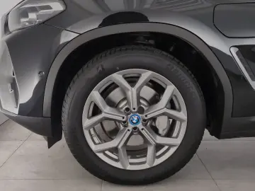 BMW X3 xDrive30e Navi LED RFK Pano Apple StandHz PDC