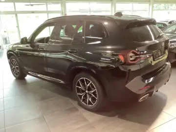 BMW X3 xDrive 20i A M Sport Navi ParkAss