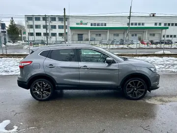 Nissan Qashqai   tekna   2017   Distributie   Panoramic
