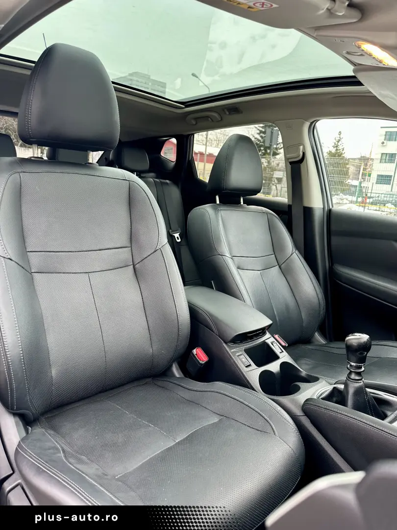 Nissan Qashqai   tekna   2017   Distributie   Panoramic