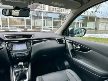 Nissan Qashqai   tekna   2017   Distributie   Panoramic