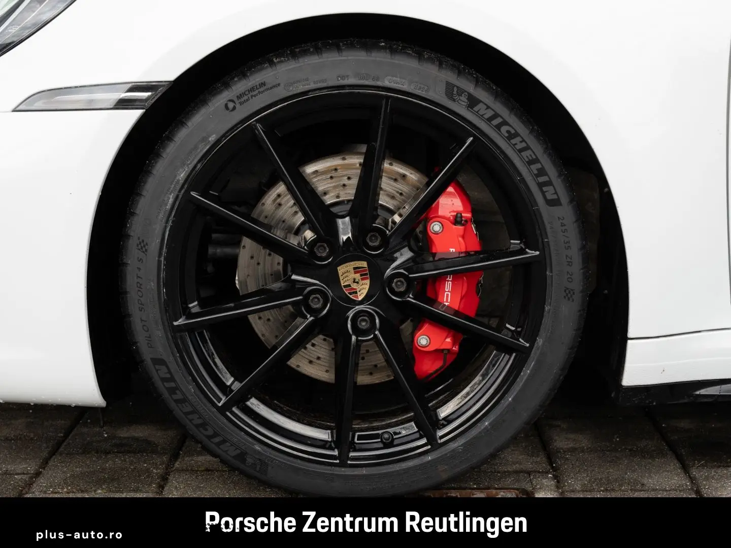 PORSCHE 992 911 Carrera 4S Cabrio InnoDrive LED-Matrix