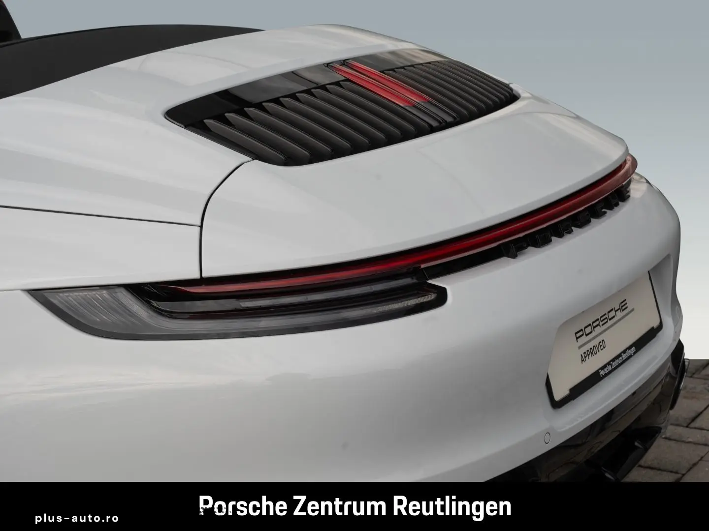 PORSCHE 992 911 Carrera 4S Cabrio InnoDrive LED-Matrix