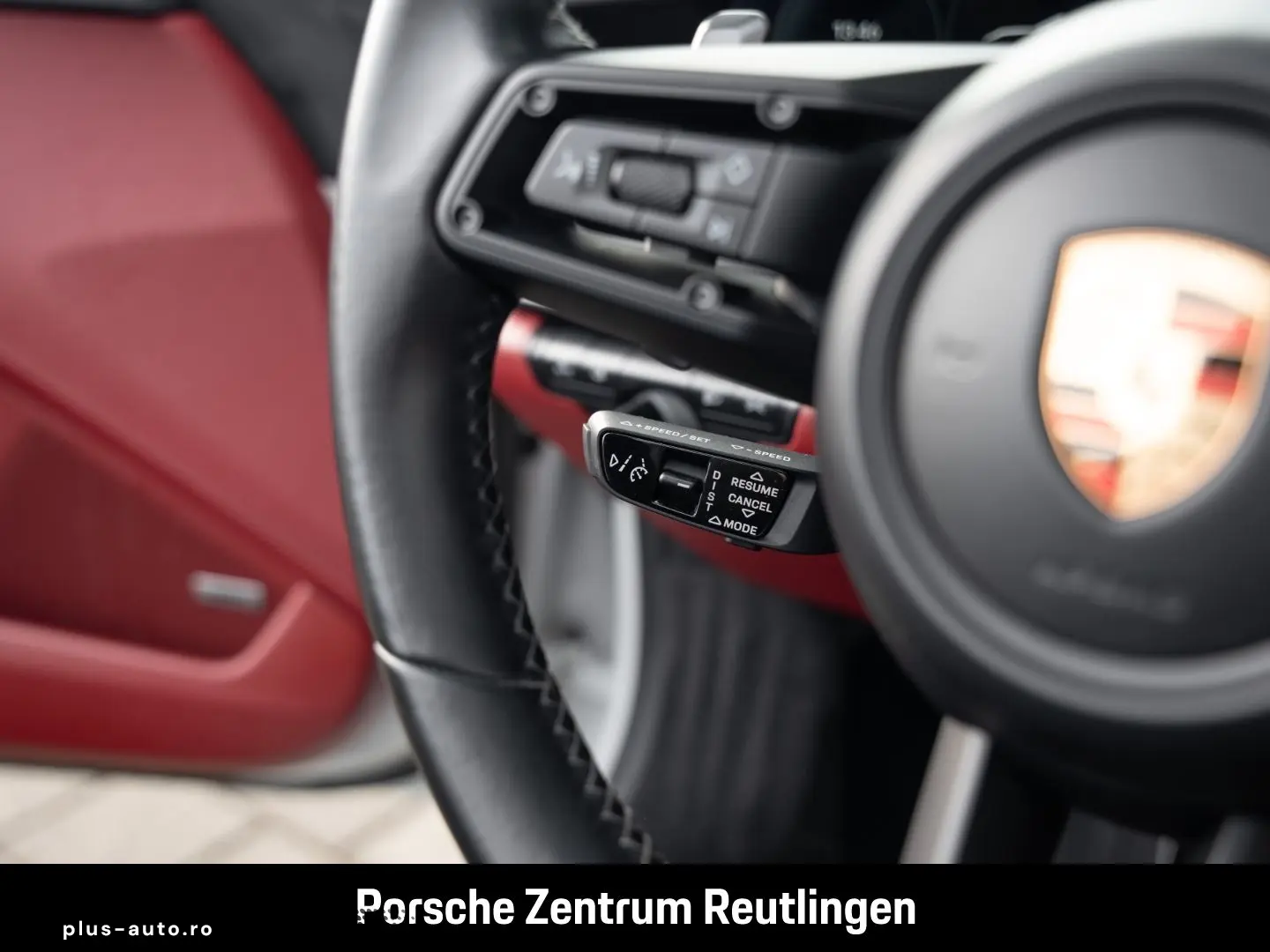 PORSCHE 992 911 Carrera 4S Cabrio InnoDrive LED-Matrix