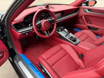 Porsche 992 911 992 CARRERA 4 CABRIOLET