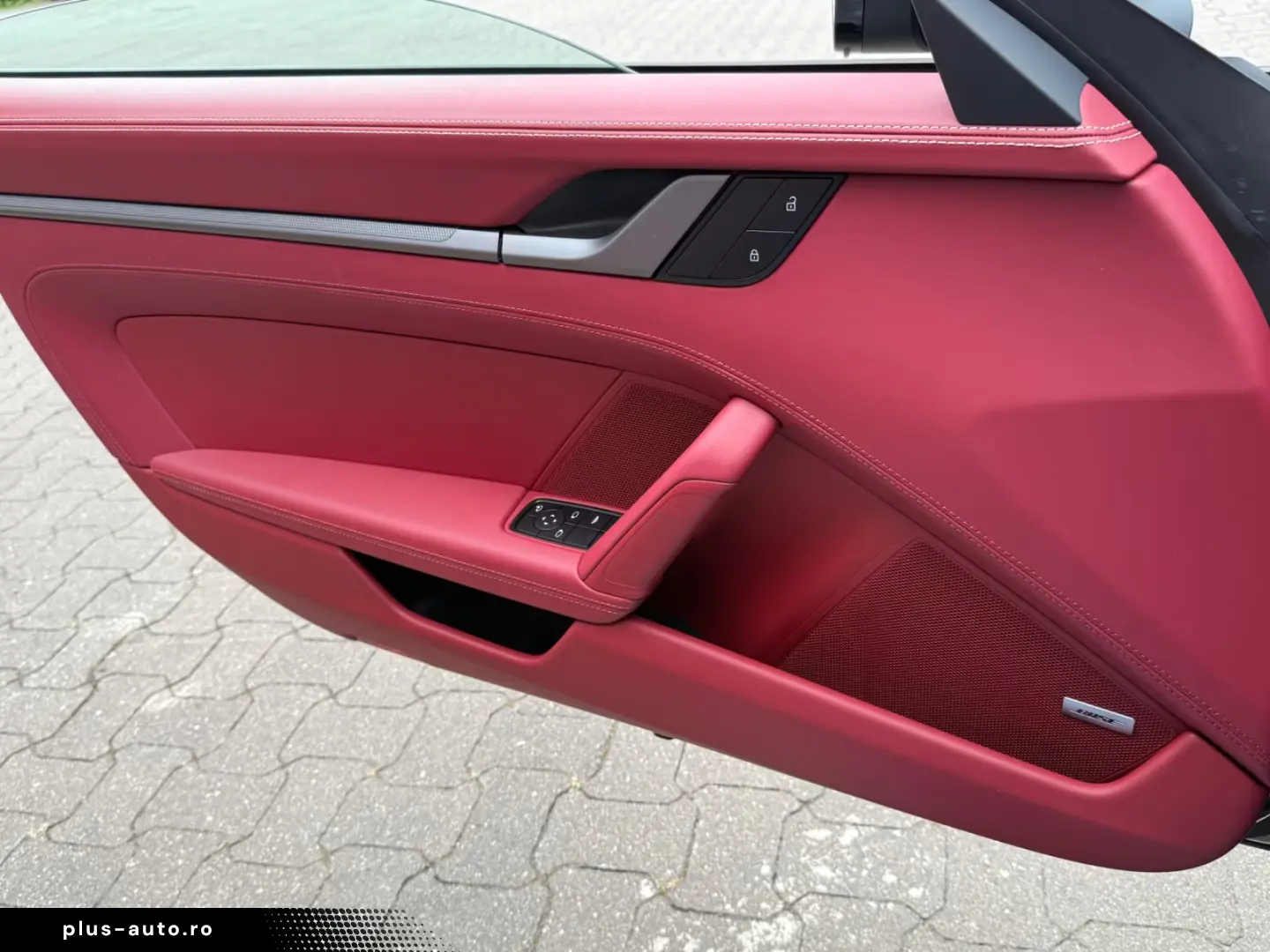 Porsche 992 911 992 CARRERA 4 CABRIOLET