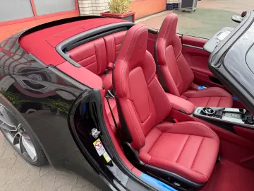 Porsche 992 911 992 CARRERA 4 CABRIOLET
