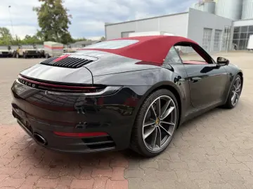 Porsche 992 911 992 CARRERA 4 CABRIOLET