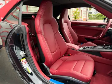 Porsche 992 911 992 CARRERA 4 CABRIOLET