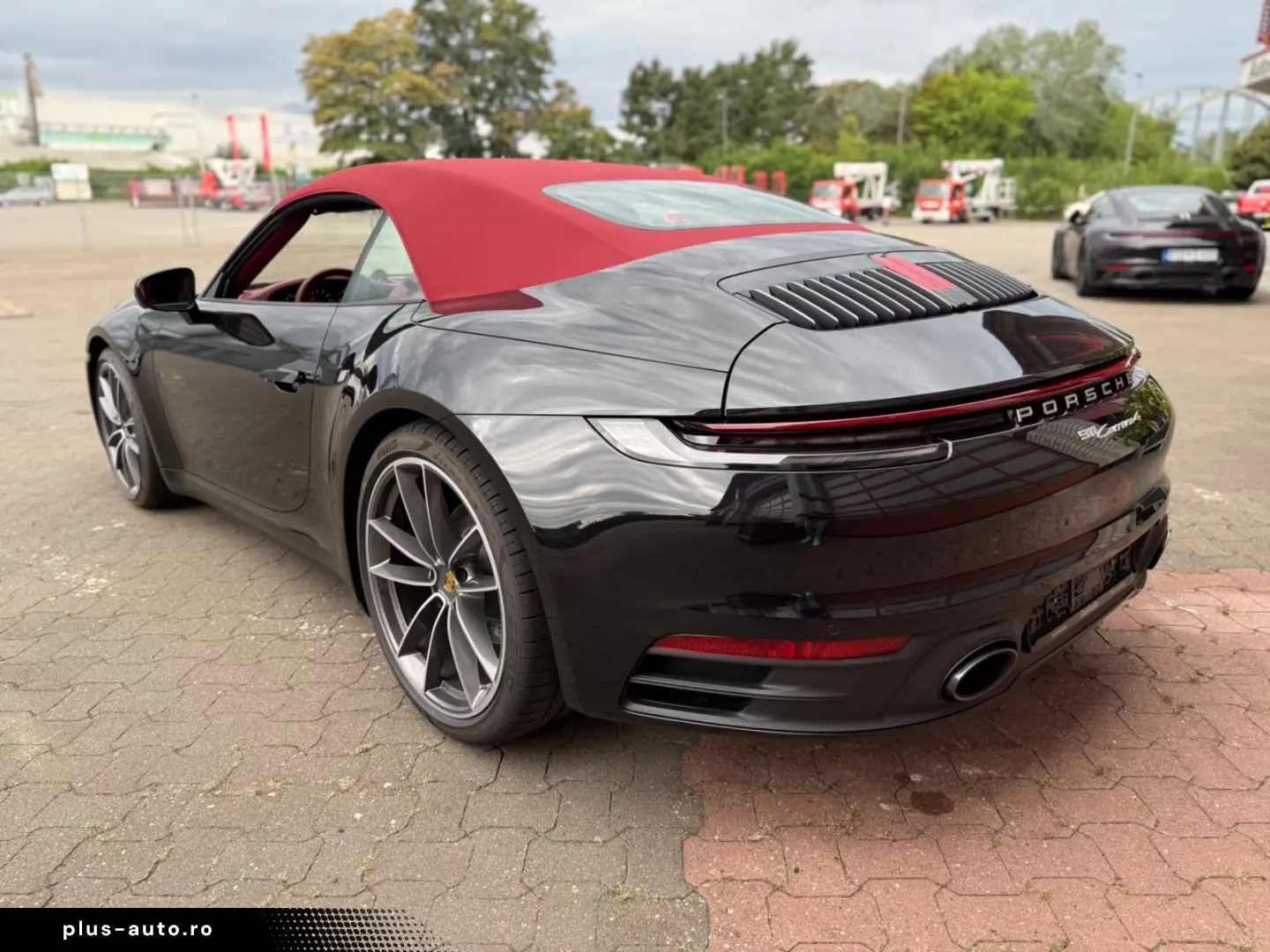 Porsche 992 911 992 CARRERA 4 CABRIOLET