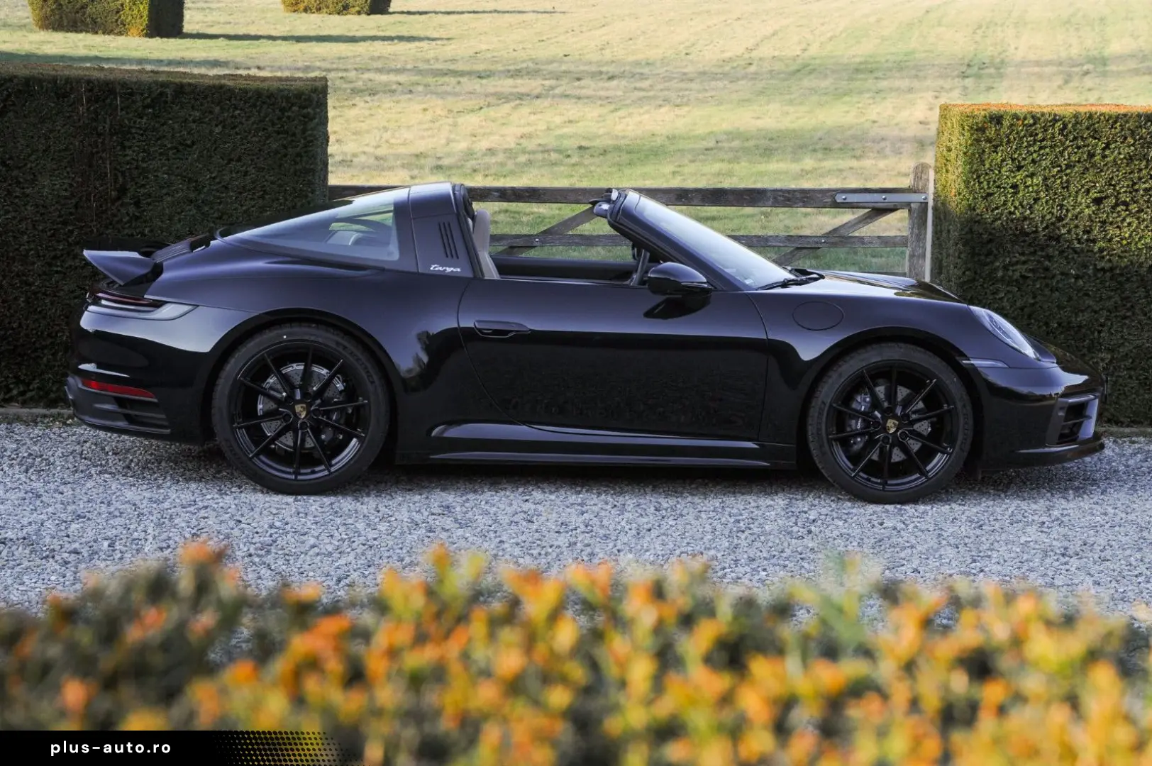 PORSCHE 992 Targa 4 VAT Ref   SportDesign   Chrono