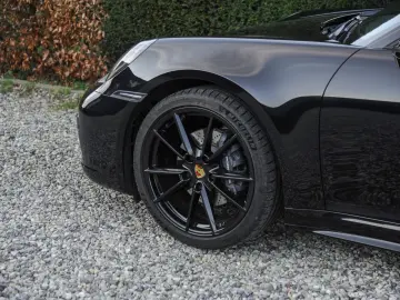 PORSCHE 992 Targa 4 VAT Ref   SportDesign   Chrono