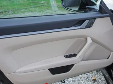 PORSCHE 992 Targa 4 VAT Ref   SportDesign   Chrono