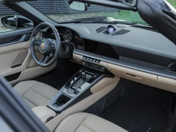 PORSCHE 992 Targa 4 VAT Ref   SportDesign   Chrono