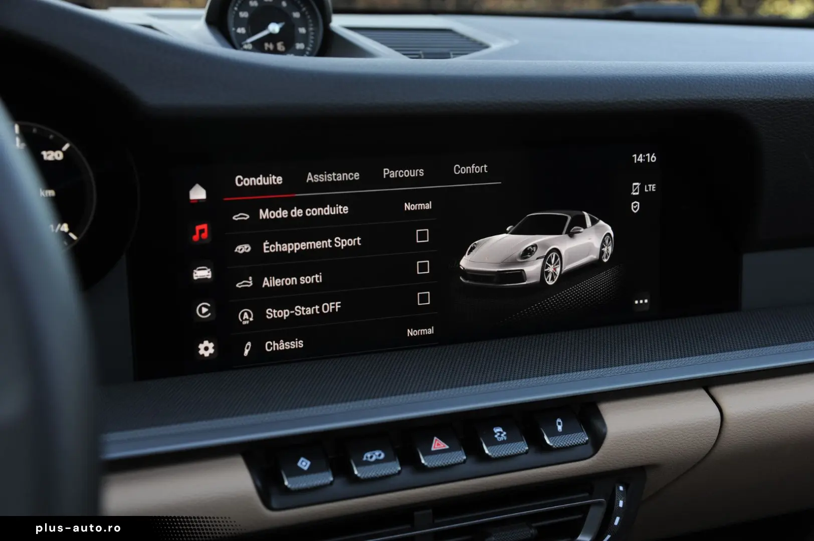 PORSCHE 992 Targa 4 VAT Ref   SportDesign   Chrono