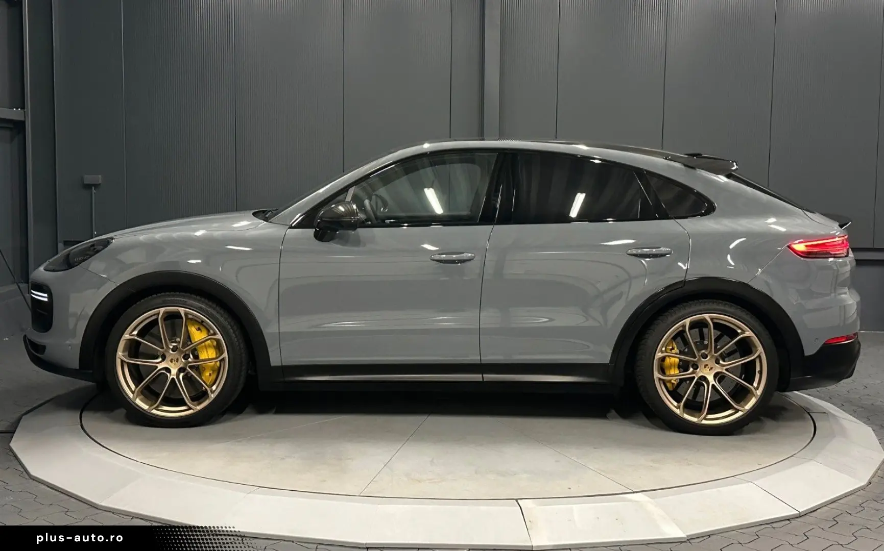 PORSCHE Cayenne Coupé Turbo GT; Carbon; Chrono