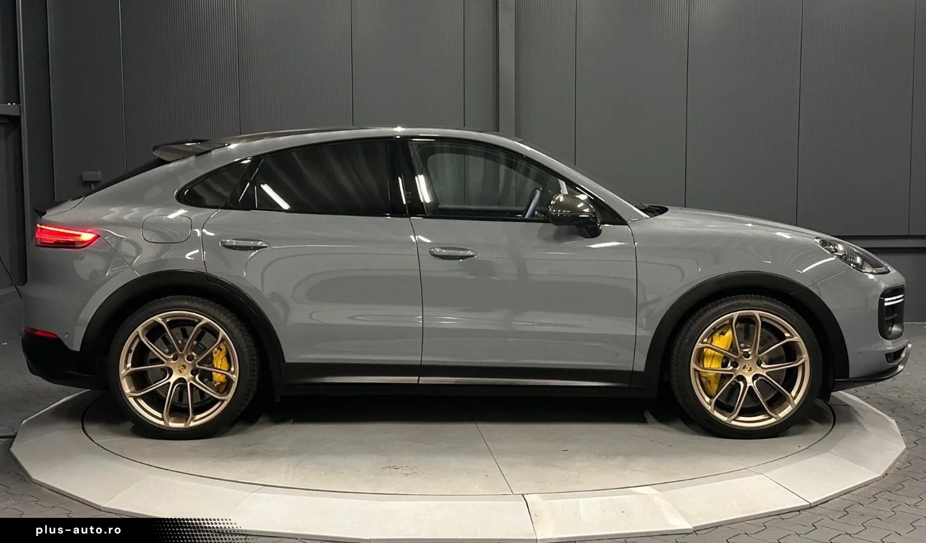 PORSCHE Cayenne Coupé Turbo GT; Carbon; Chrono