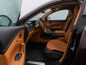 ASTON MARTIN DBX 4.0 V8 Individual Carbon