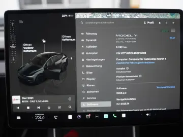 TESLA Model Y Long Range Juniper AWD 1. Hd. Unfallfrei