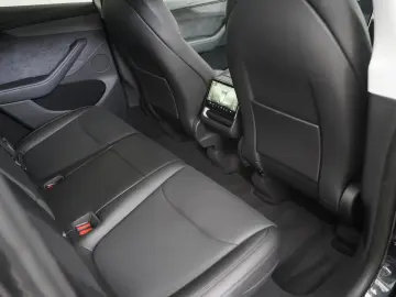 TESLA Model Y Long Range Juniper AWD 1. Hd. Unfallfrei