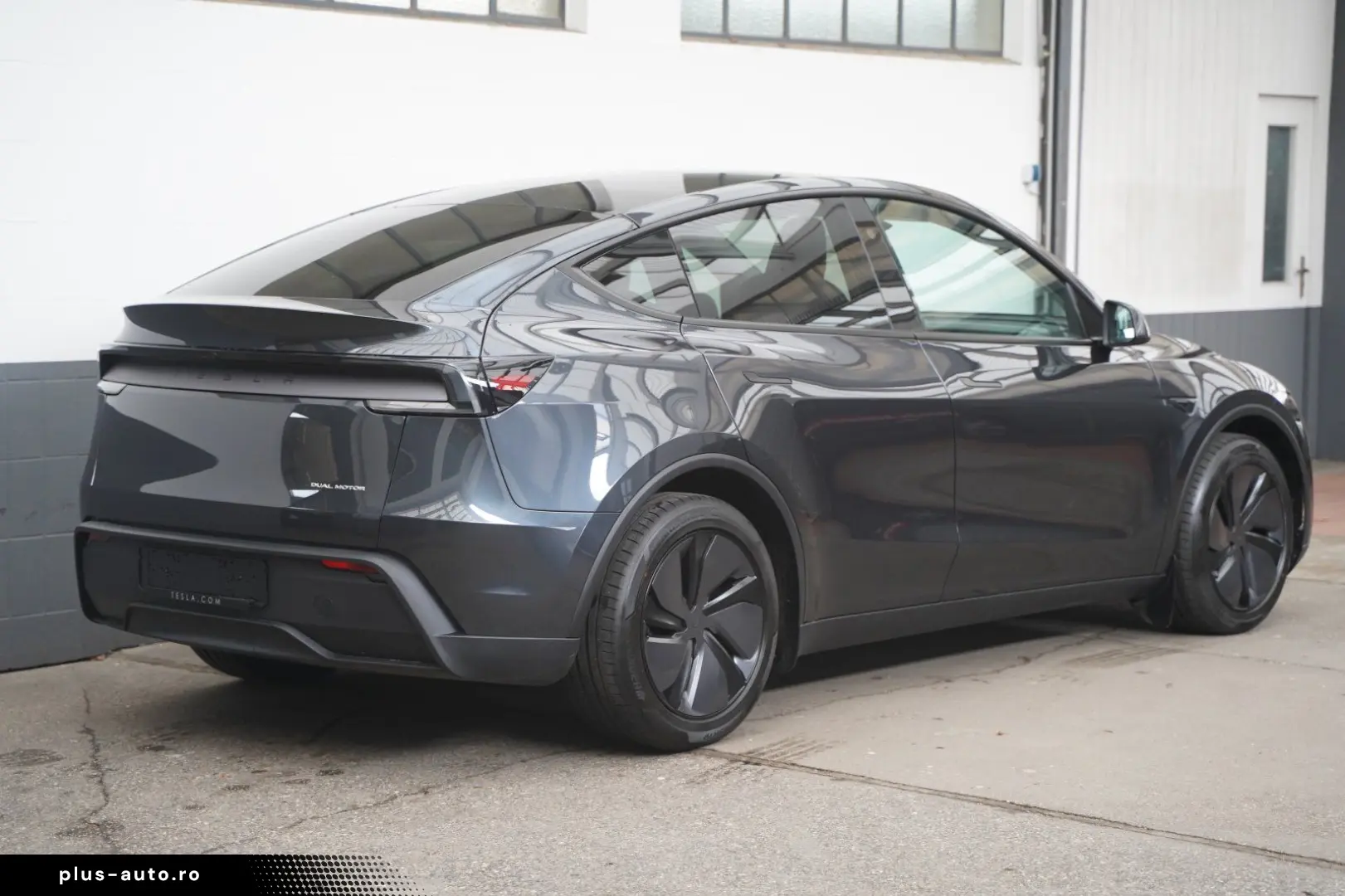 TESLA Model Y Long Range Juniper AWD 1. Hd. Unfallfrei