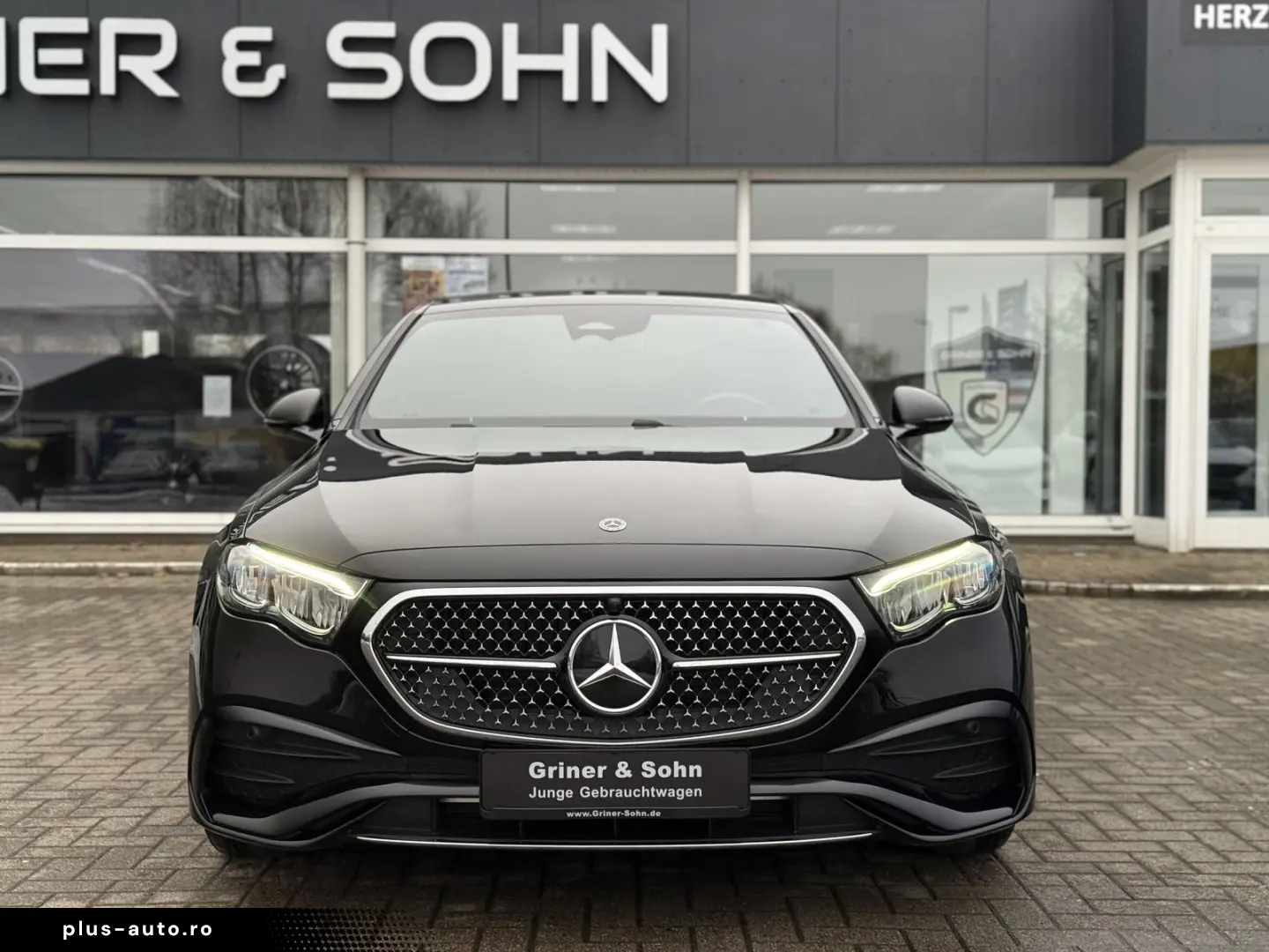 MERCEDES-BENZ E 200 AMG Distronic R-Kam T-Winkel Amb&hellip;