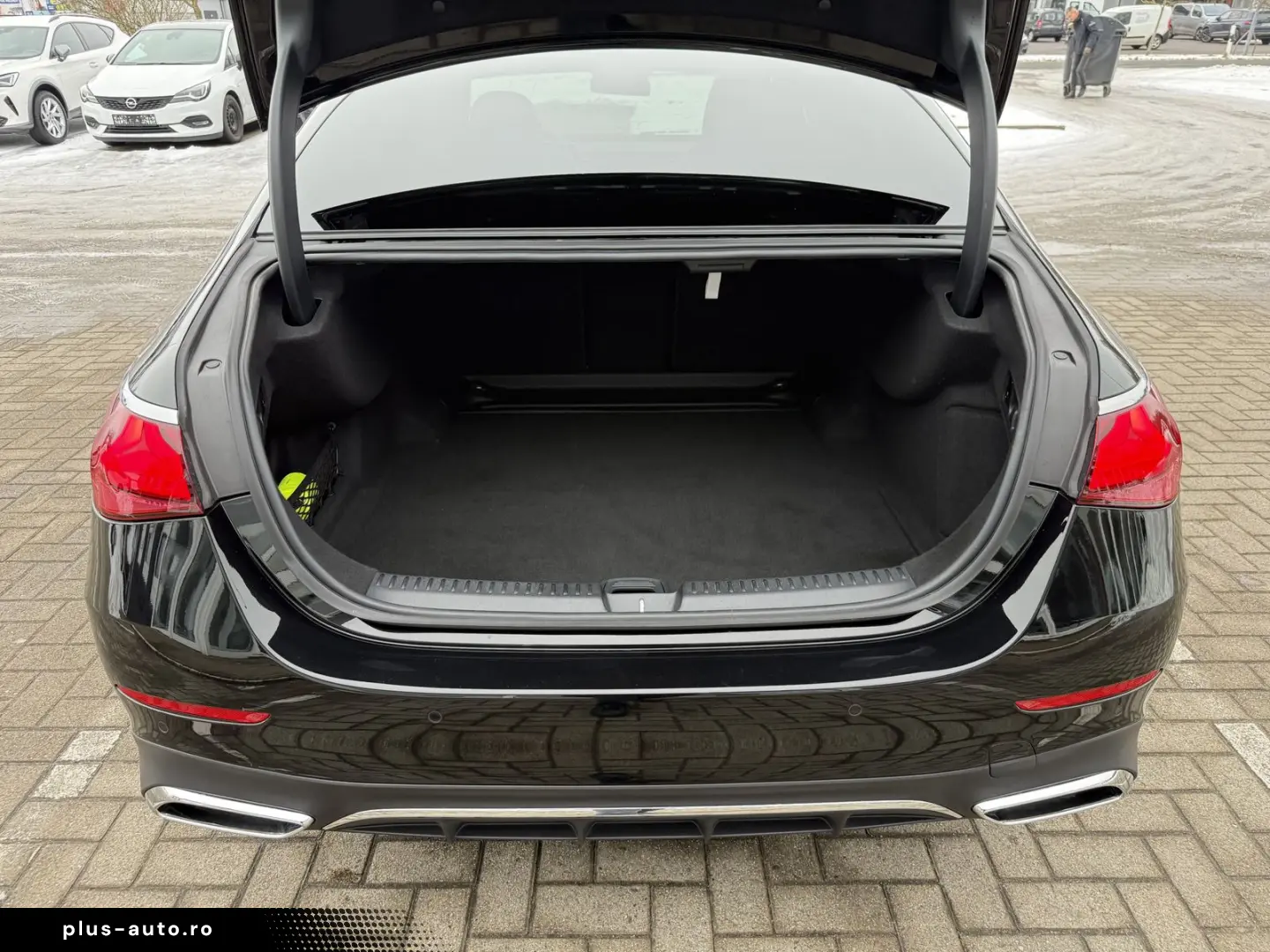 MERCEDES-BENZ E 200 AMG Distronic R-Kam T-Winkel Amb&hellip;