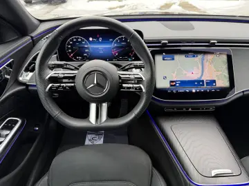 MERCEDES-BENZ E 200 AMG Distronic R-Kam T-Winkel Amb&hellip;