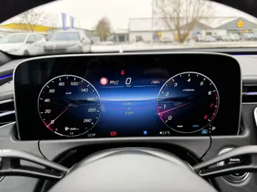 MERCEDES-BENZ E 200 AMG Distronic R-Kam T-Winkel Amb&hellip;