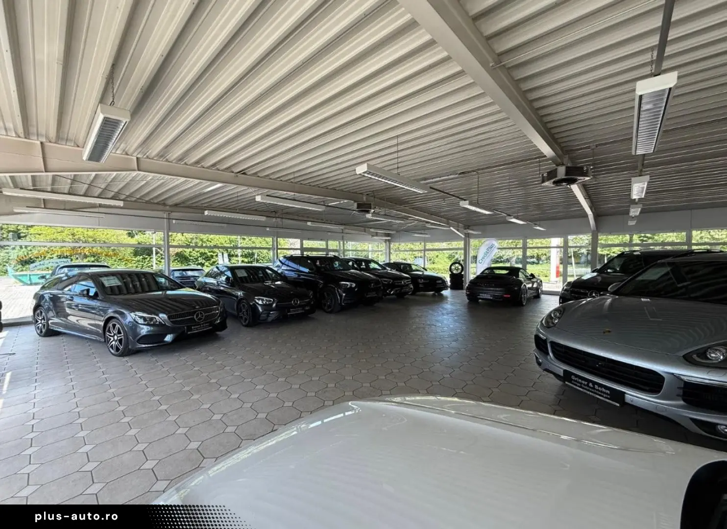 MERCEDES-BENZ E 200 AMG Distronic R-Kam T-Winkel Amb&hellip;