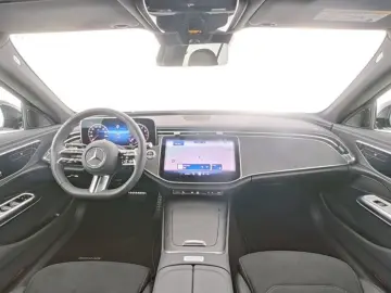 MERCEDES-BENZ E 200 AMG Line Advanced Night-Paket