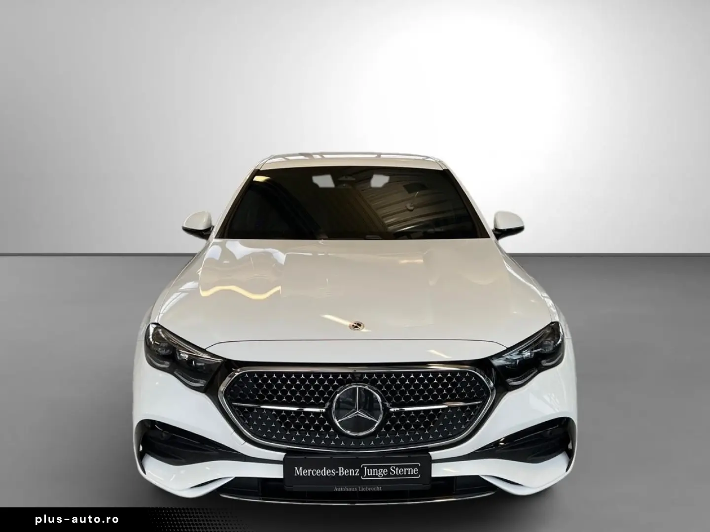 MERCEDES-BENZ E 200 AMG Digital Light Distronic getö&hellip;