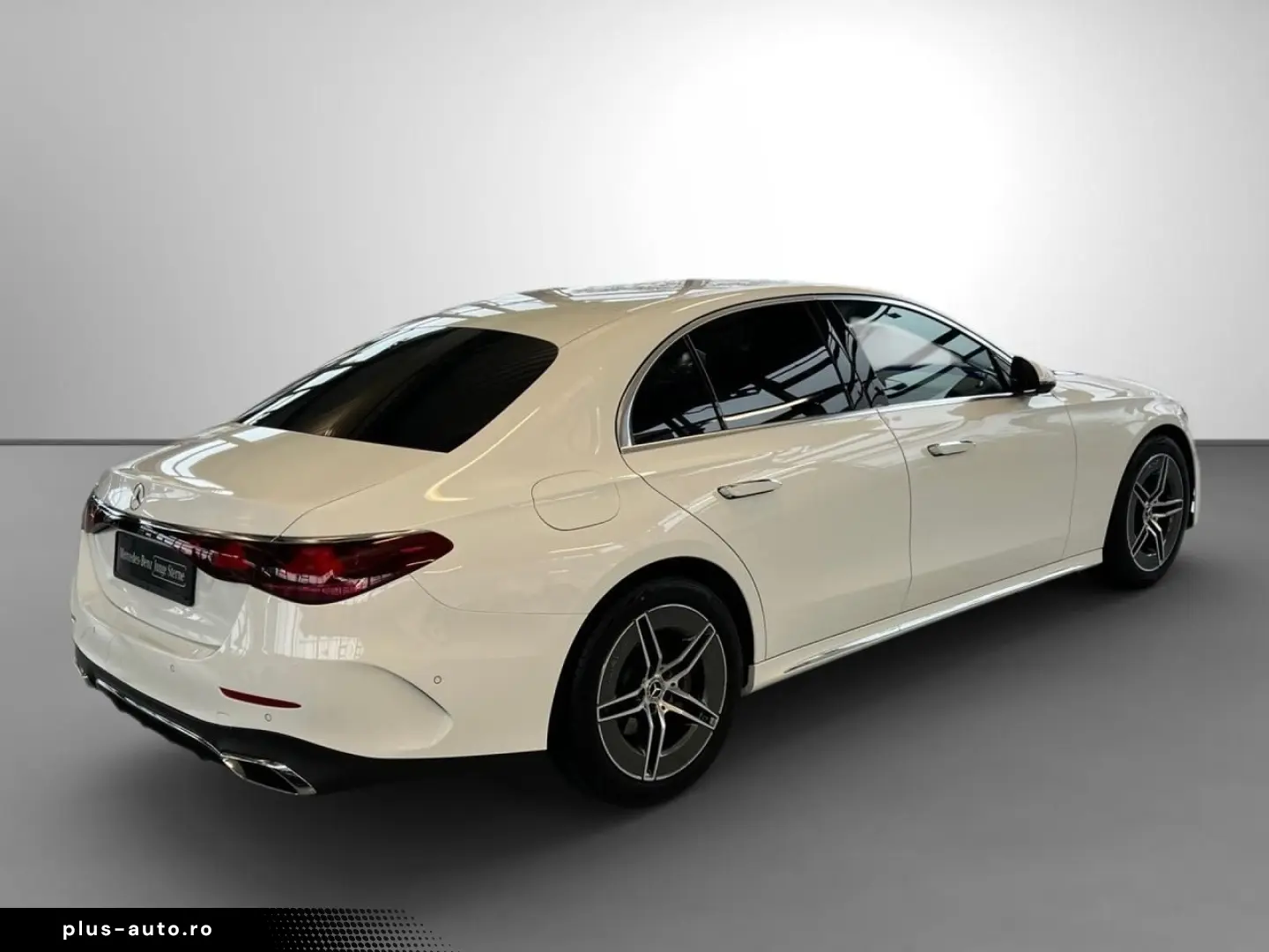 MERCEDES-BENZ E 200 AMG Digital Light Distronic getö&hellip;