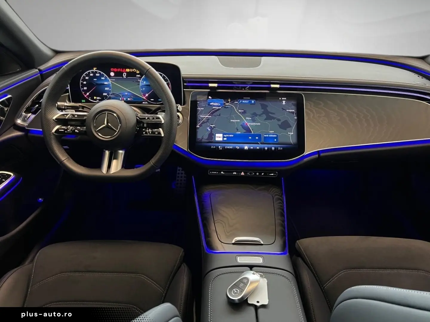 MERCEDES-BENZ E 200 AMG Digital Light Distronic getö&hellip;