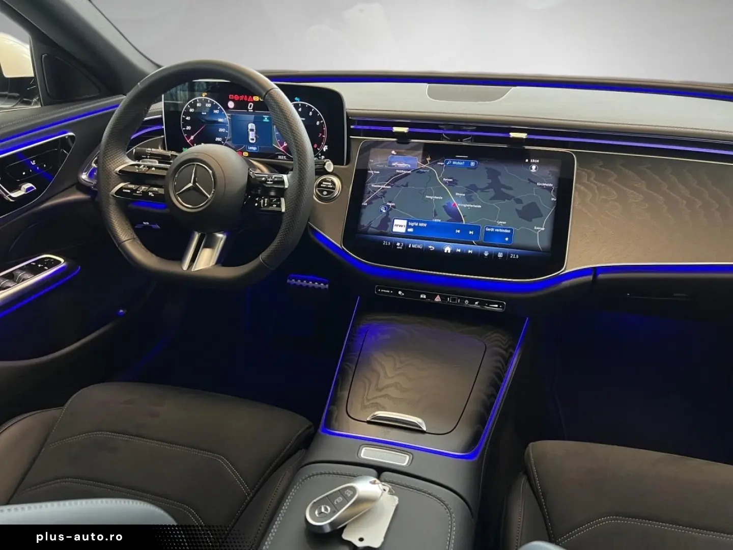 MERCEDES-BENZ E 200 AMG Digital Light Distronic getö&hellip;