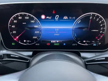 MERCEDES-BENZ GLC 400 e 4M AMG-PREMIUM Night  20 AHK Bur3D