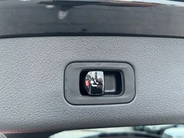 MERCEDES-BENZ GLC 400 e 4M AMG-PREMIUM Night  20 AHK Bur3D