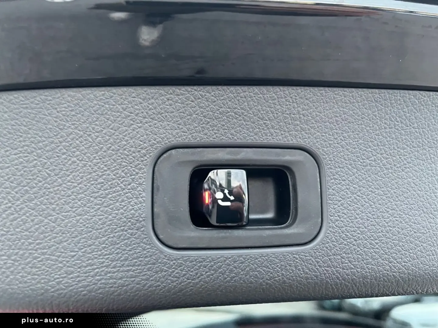 MERCEDES-BENZ GLC 400 e 4M AMG-PREMIUM Night  20 AHK Bur3D