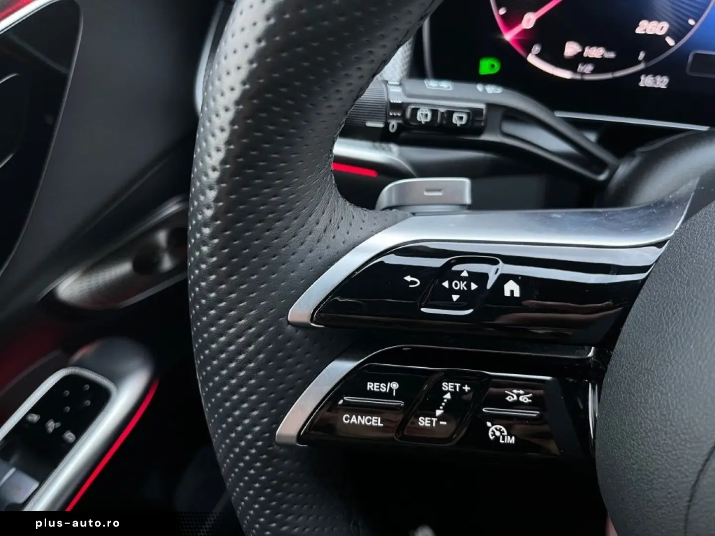 MERCEDES-BENZ GLC 400 e 4M AMG-PREMIUM Night  20 AHK Bur3D