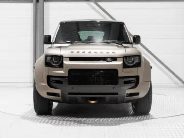 Land Rover Defender OCTA P635 4.4 Liter V8 MHEV