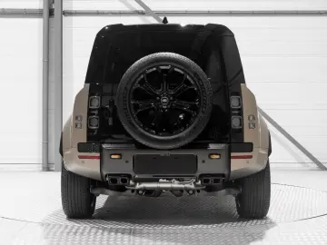 Land Rover Defender OCTA P635 4.4 Liter V8 MHEV